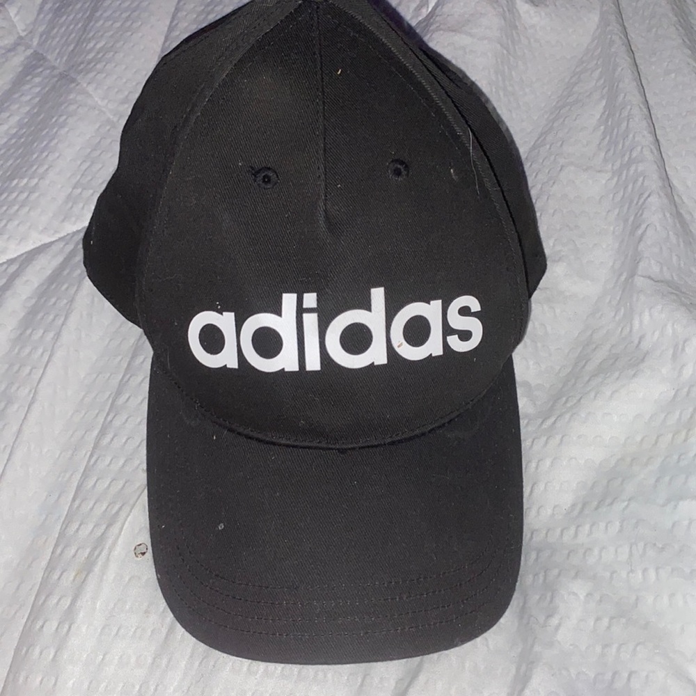 Wore it once beautiful and fits for women and man.